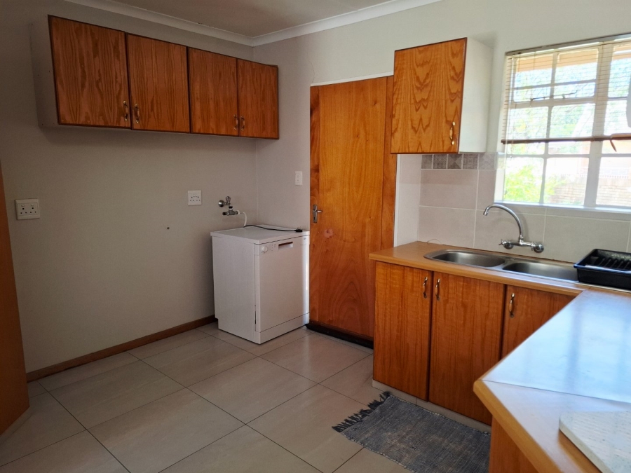 3 Bedroom Property for Sale in Langenhovenpark Free State
